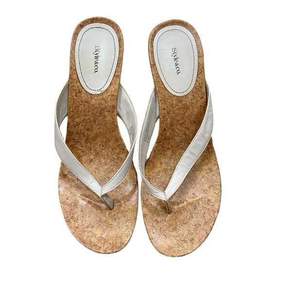 Style & Co White Leather Wedge Flip Flop Sandals Size 9.5 - Picture 2 of 11